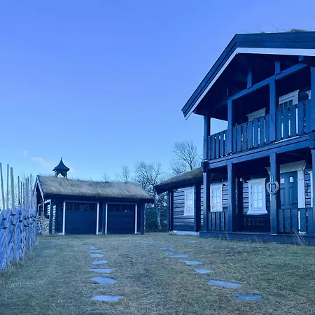 Mountain With Panoramic Views At Hummelfjell Tatil Evi *
